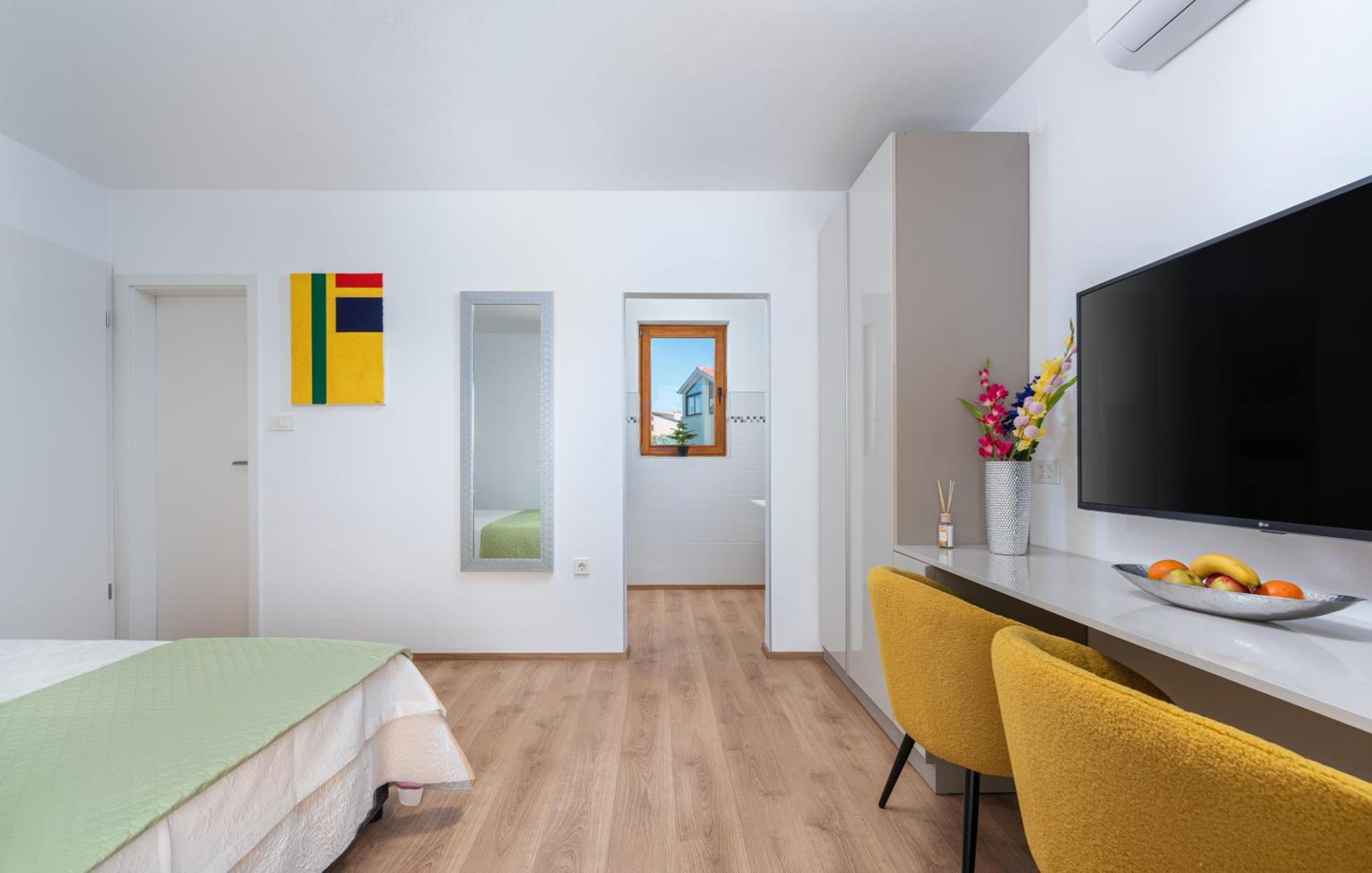 Apartments Viktor 波雷奇 外观 照片